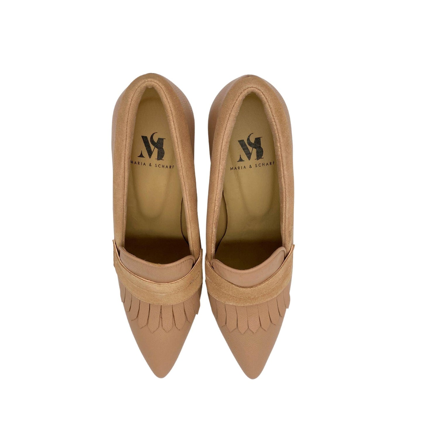Paar eleganter Pumps in Nude – Ansicht von oben, harmonisches Design und hochwertiges Finish